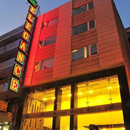 Hotel Elegance New Delhi Extérieur photo