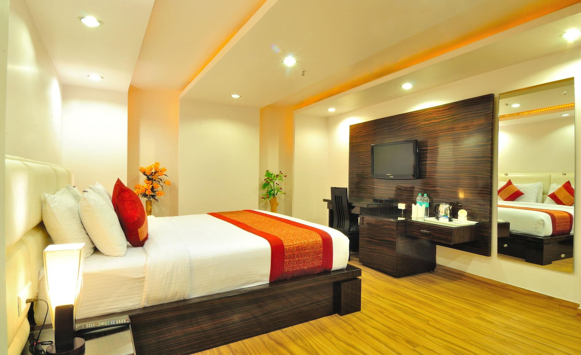 Hotel Elegance New Delhi Extérieur photo