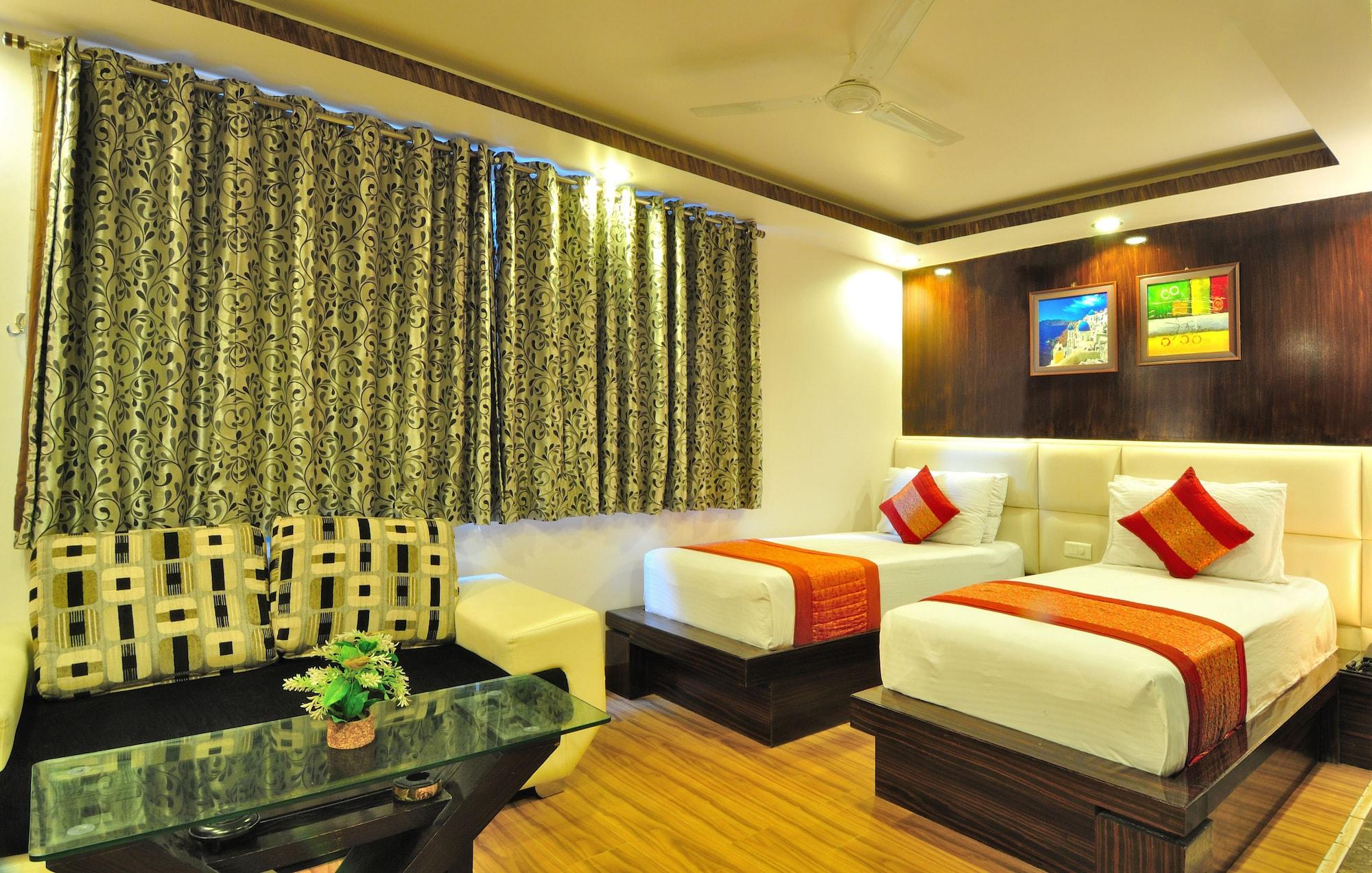 Hotel Elegance New Delhi Extérieur photo