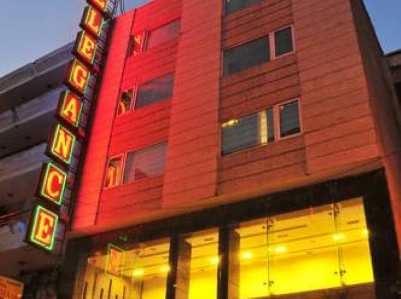 Hotel Elegance New Delhi Extérieur photo